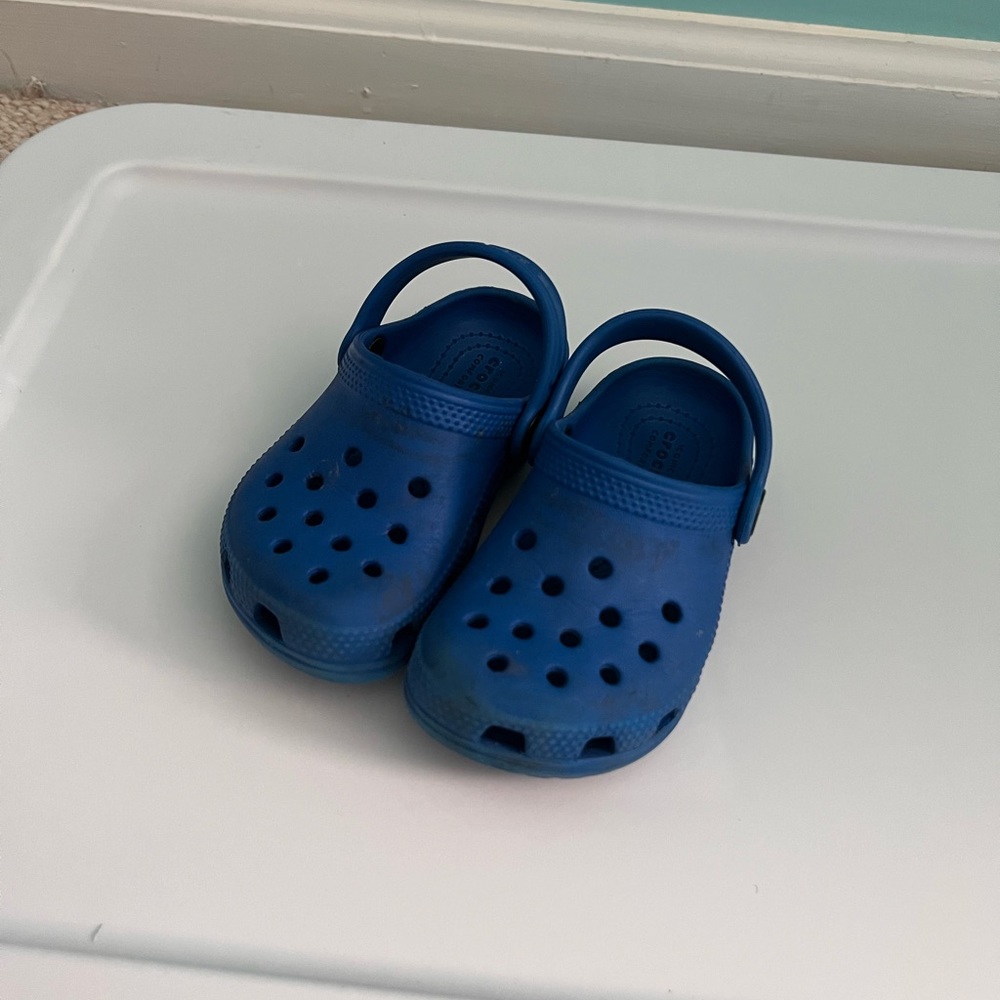 Toddler Crocs in size 8C